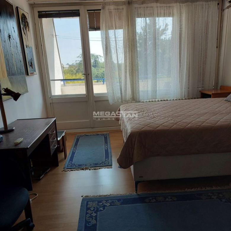Stan Prodaja Beograd Blok 45 65 m2