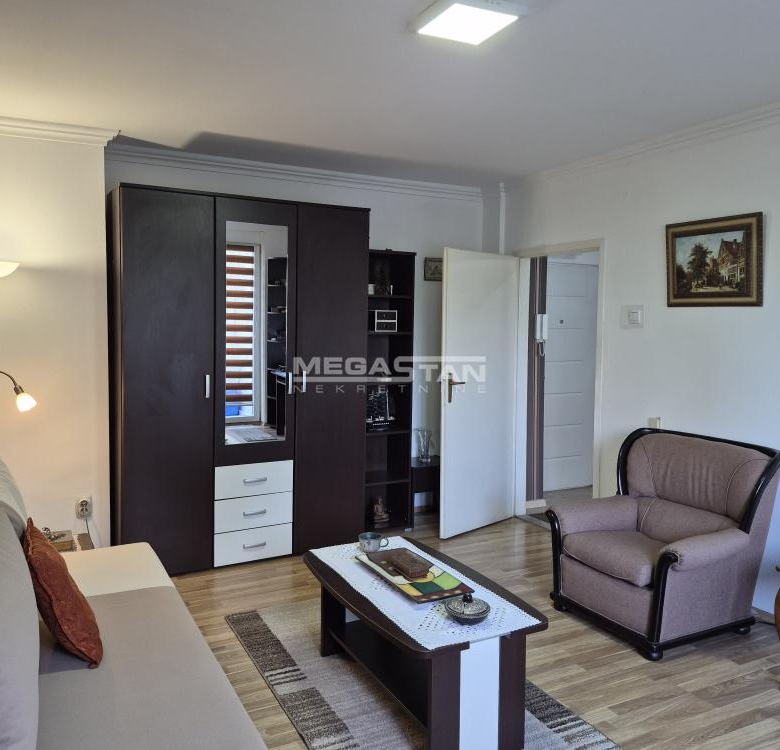 Stan Izdavanje Beograd Lion 36 m2