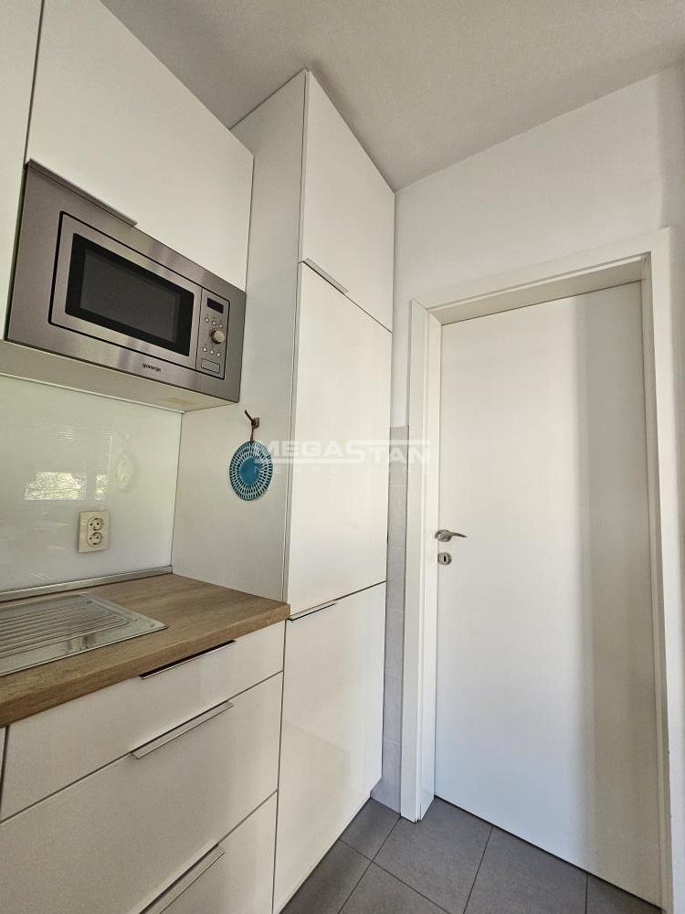 Stan Prodaja Beograd Stan Prodaja Beograd Lekino Brdo 81 m2