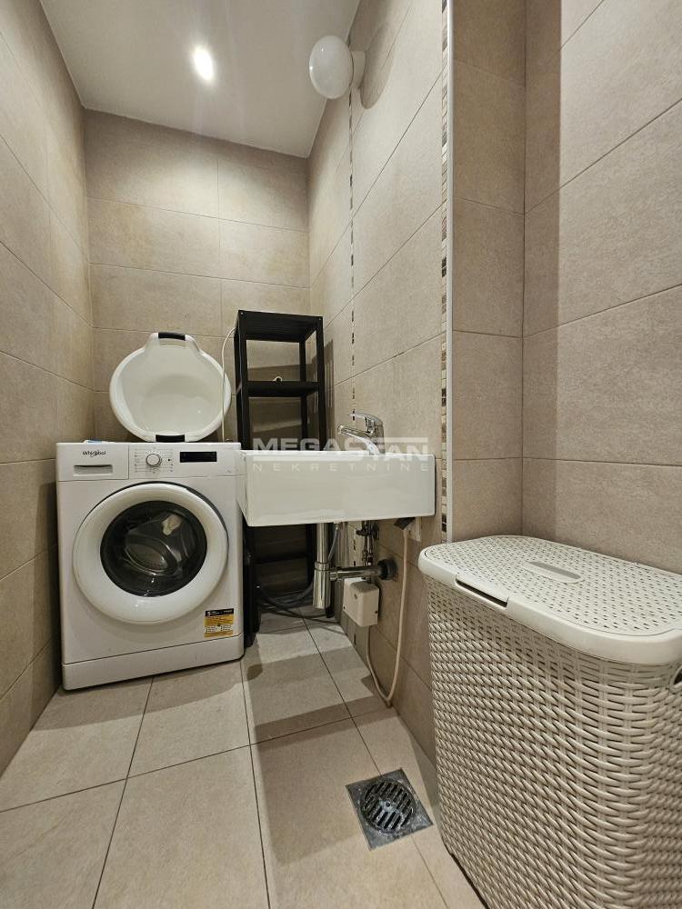 108100384-13-20260813173156 Trosoban stan na prodaju, Lekino Brdo, Beograd, 81m², 2. sprat, 307.800 €