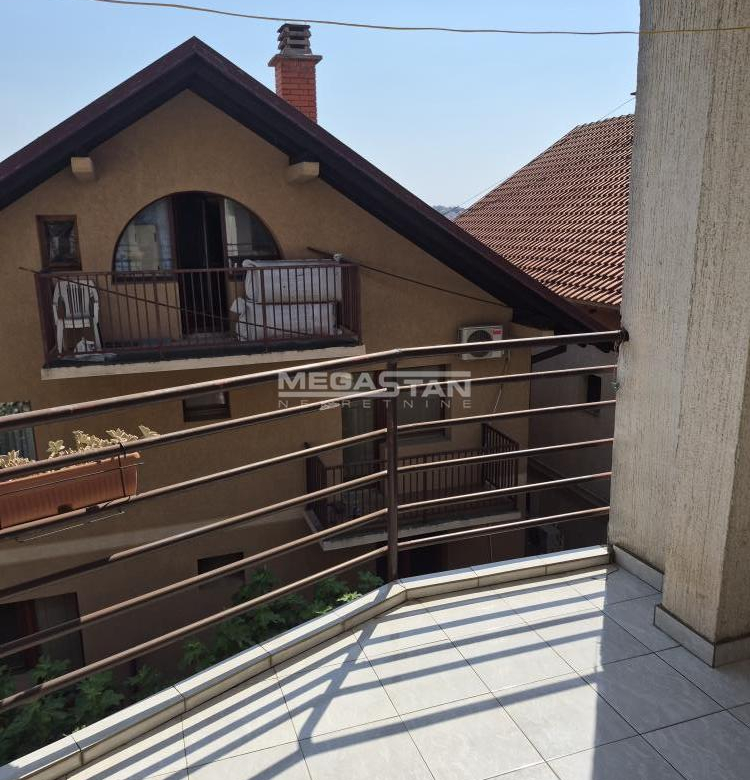 Stan Izdavanje Beograd Mali Mokri Lug 55 m2