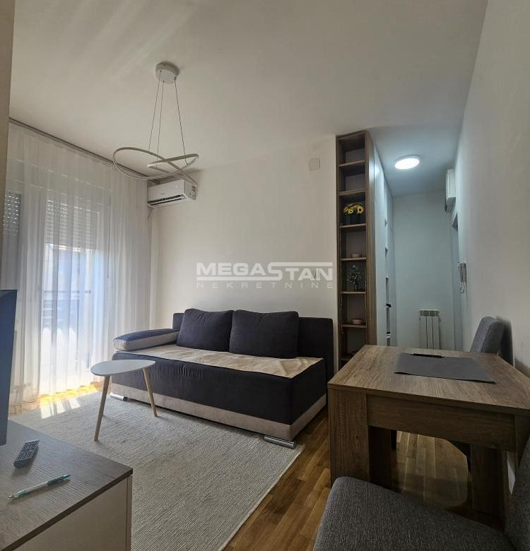 Stan Izdavanje Beograd Čubura 26 m2
