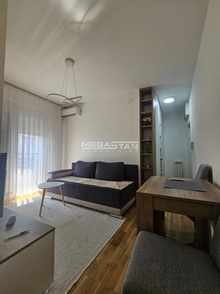 Stan Izdavanje Beograd Čubura 26 m2
