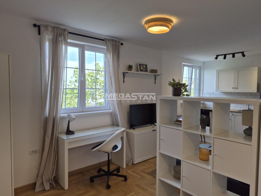 Stan Izdavanje Beograd Pravni Fakultet - Vračar 30 m2