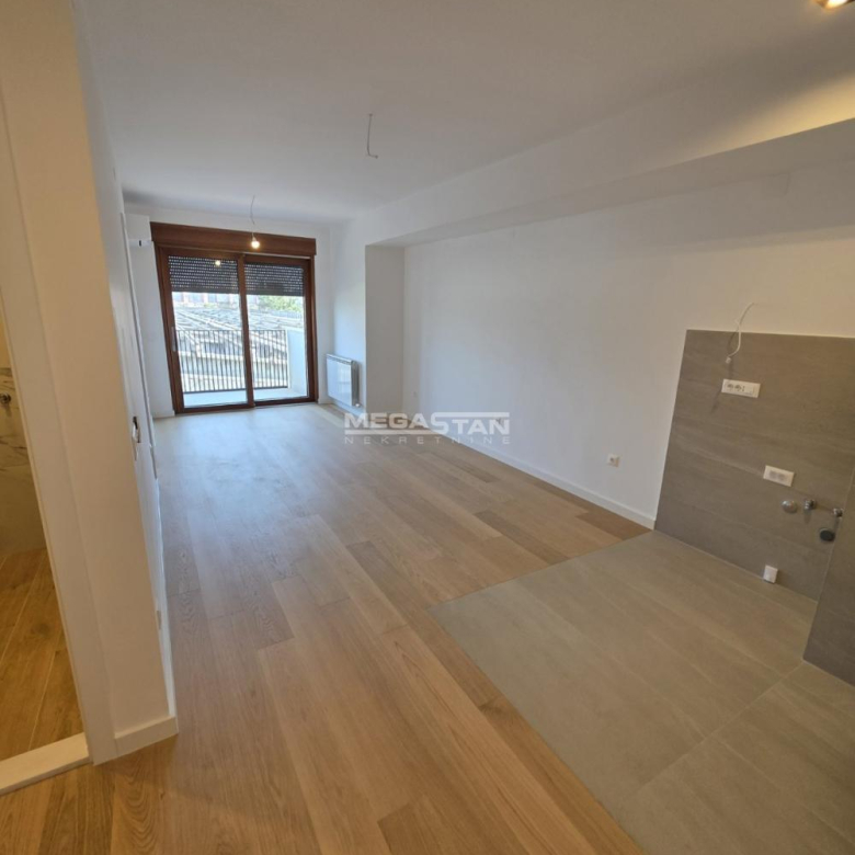 Stan Izdavanje Beograd Blok 64 44 m2