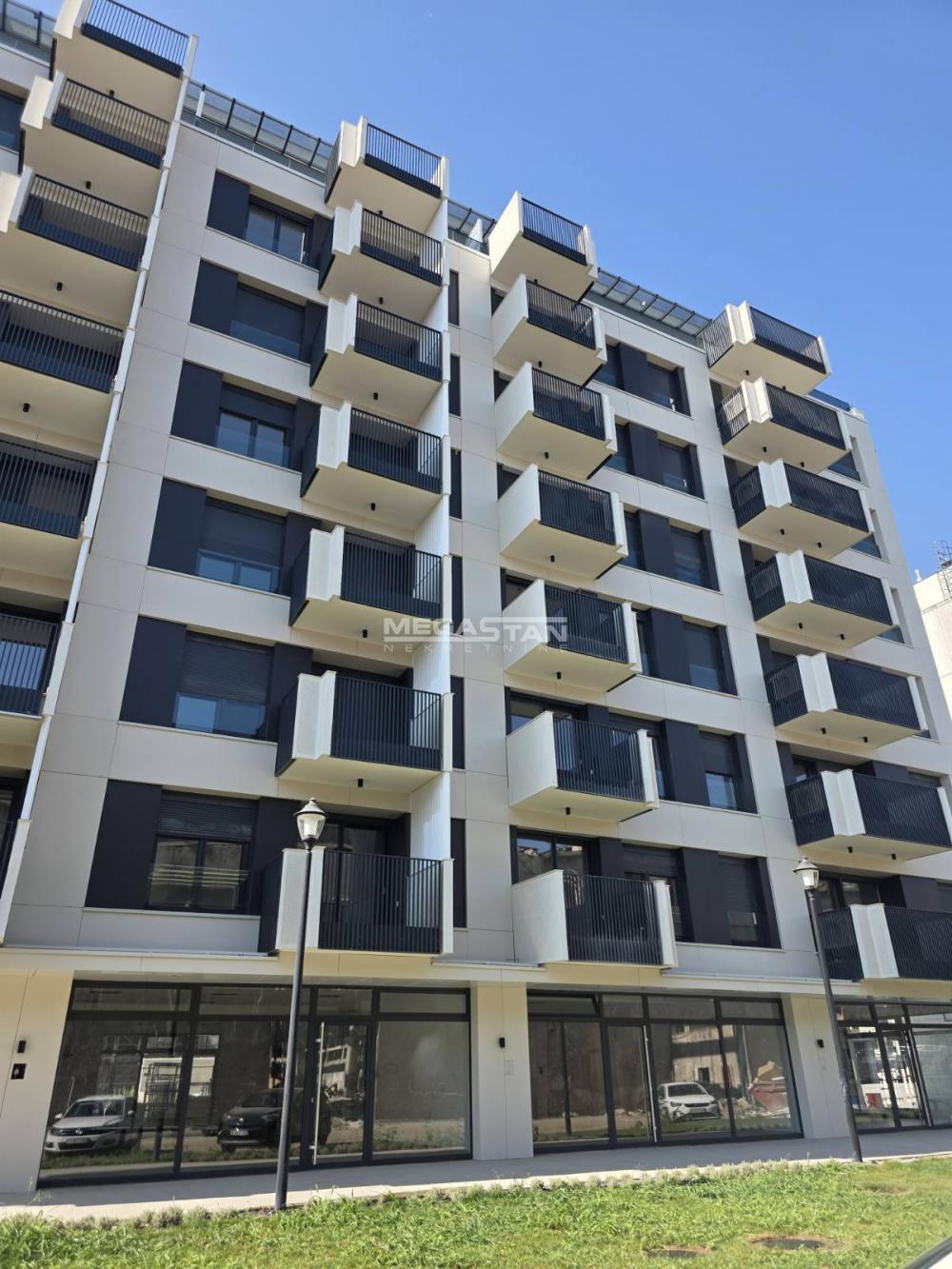 Stan Izdavanje Beograd Blok 64 44 m2