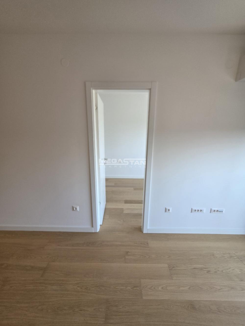 Stan Izdavanje Beograd Blok 64 44 m2