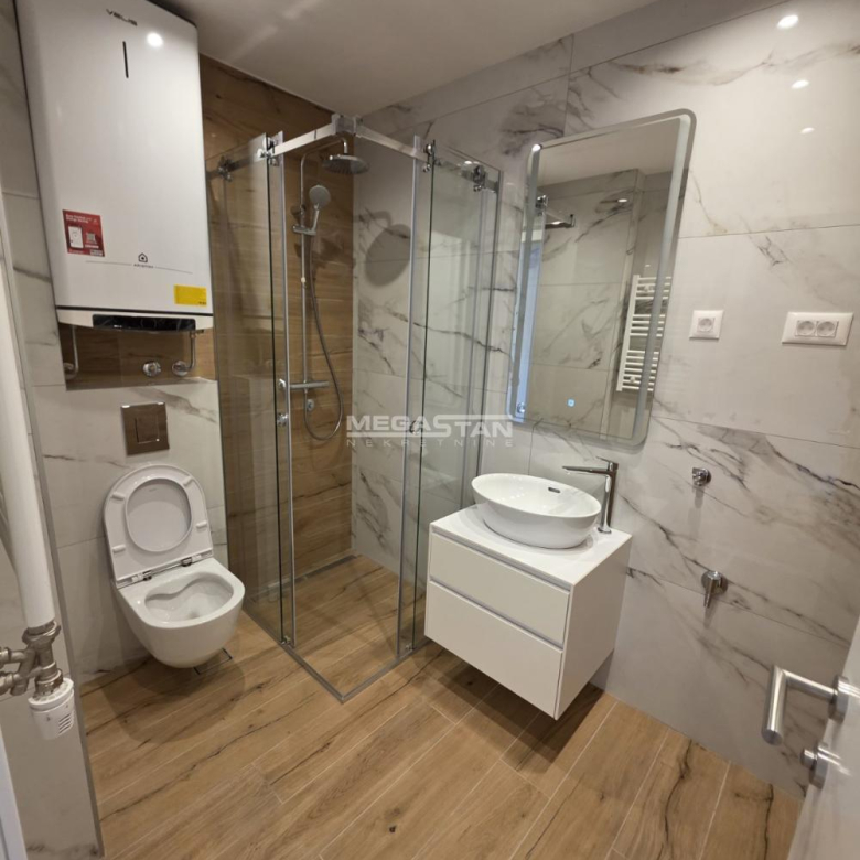 Stan Izdavanje Beograd Blok 64 44 m2
