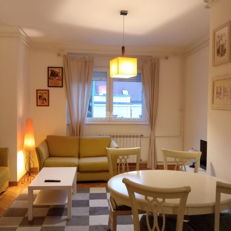 Dvosoban stan za izdavanje, Centar, Beograd, 50m², 700 €/mes