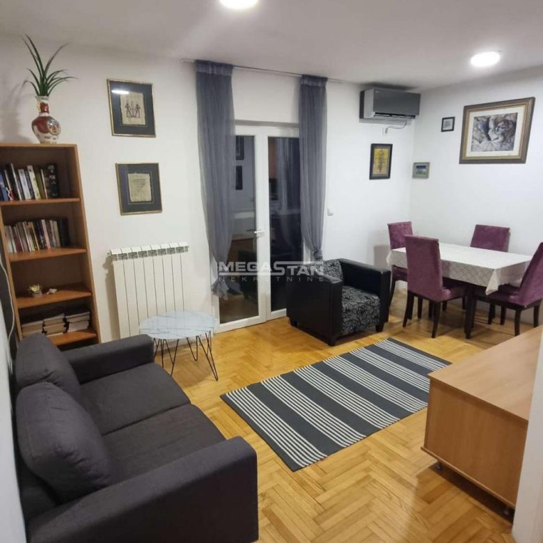 Stan Prodaja Beograd Kalenić Pijaca 40 m2