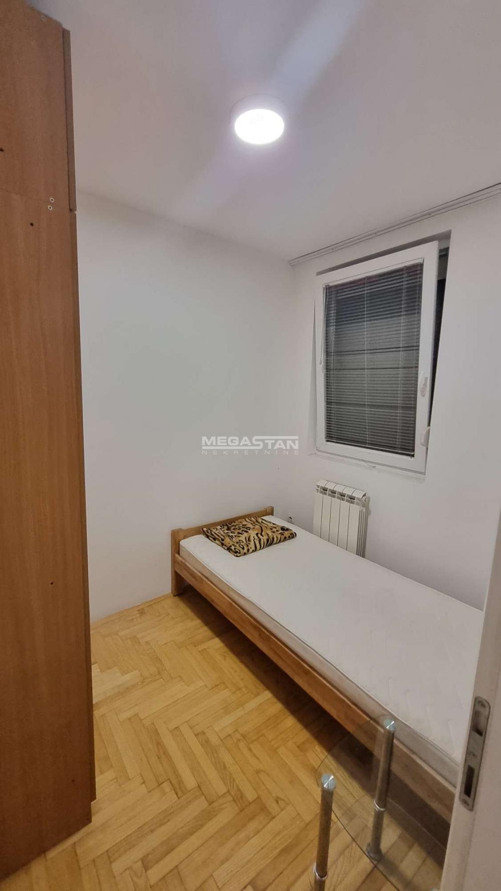 Stan Izdavanje Beograd Stan Izdavanje Beograd Kalenić Pijaca 40 m2