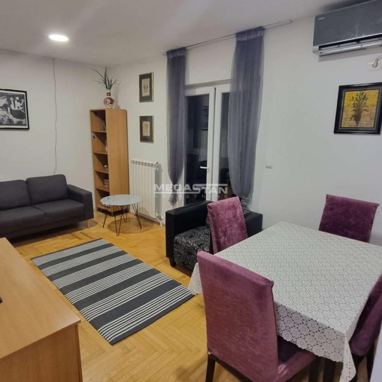 Stan Izdavanje Beograd Kalenić Pijaca 40 m2