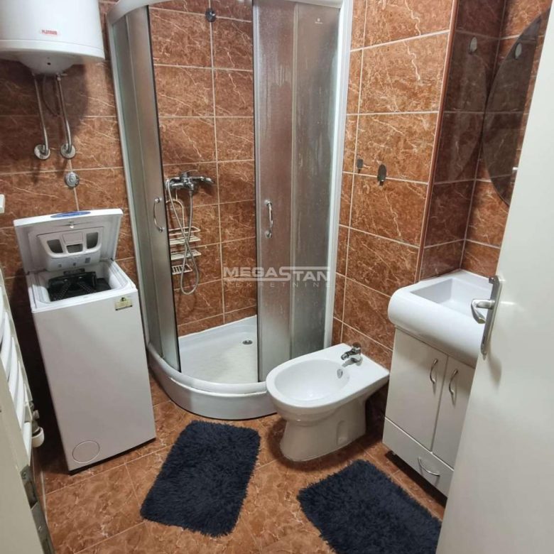 Stan Izdavanje Beograd Kalenić Pijaca 40 m2
