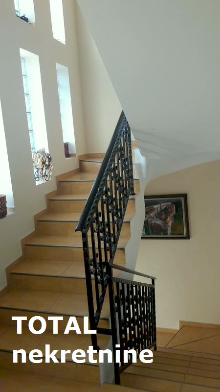 Stan Prodaja Novi Sad Stan Prodaja Novi Sad 175 m2