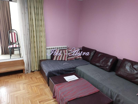 Stan Izdavanje Beograd Krunski Venac 75 m2
