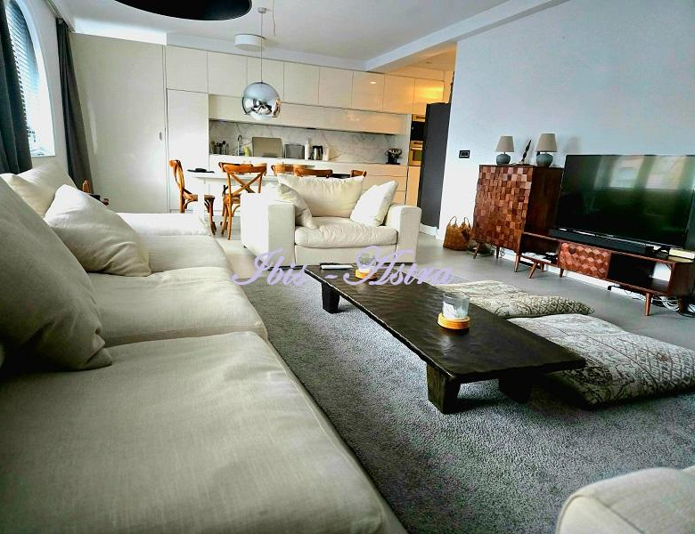 Stan Prodaja Beograd Centar (Stari Grad) 73 m2