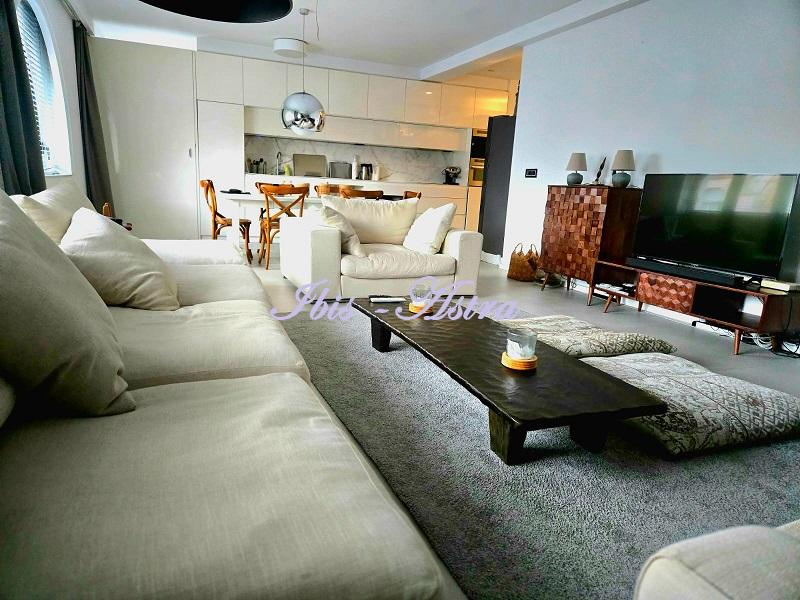 Stan Prodaja Beograd Centar (Stari Grad) 73 m2
