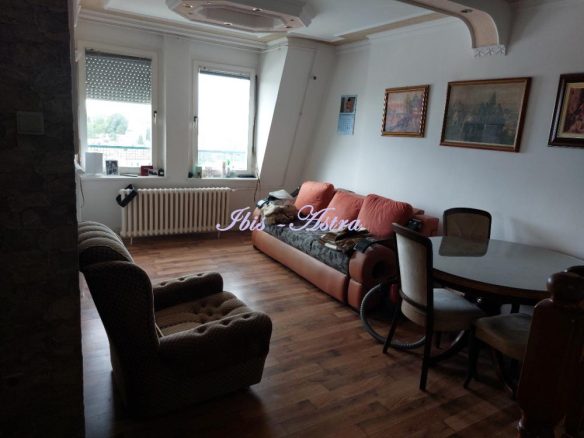 Stan Prodaja Beograd Crveni Krst Vračar 66 m2