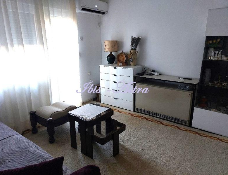 Stan Izdavanje Beograd Vojvode Stepe 54 m2
