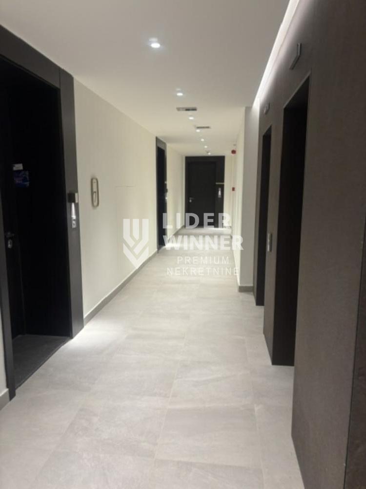 Četvorosoban stan za izdavanje, Blok 64, Beograd, 120m², 2.000 €/mes