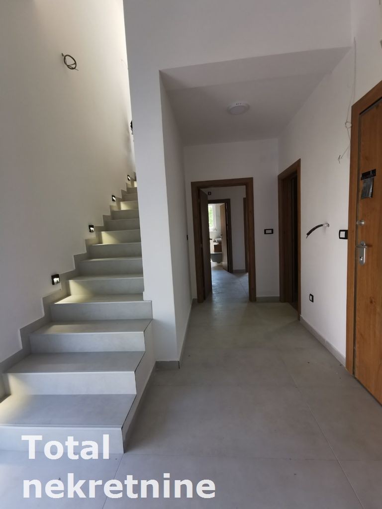 1657175125545 Četvorosoban stan na prodaju, Sremska Kamenica, Novi Sad, 124m², 280.980 €
