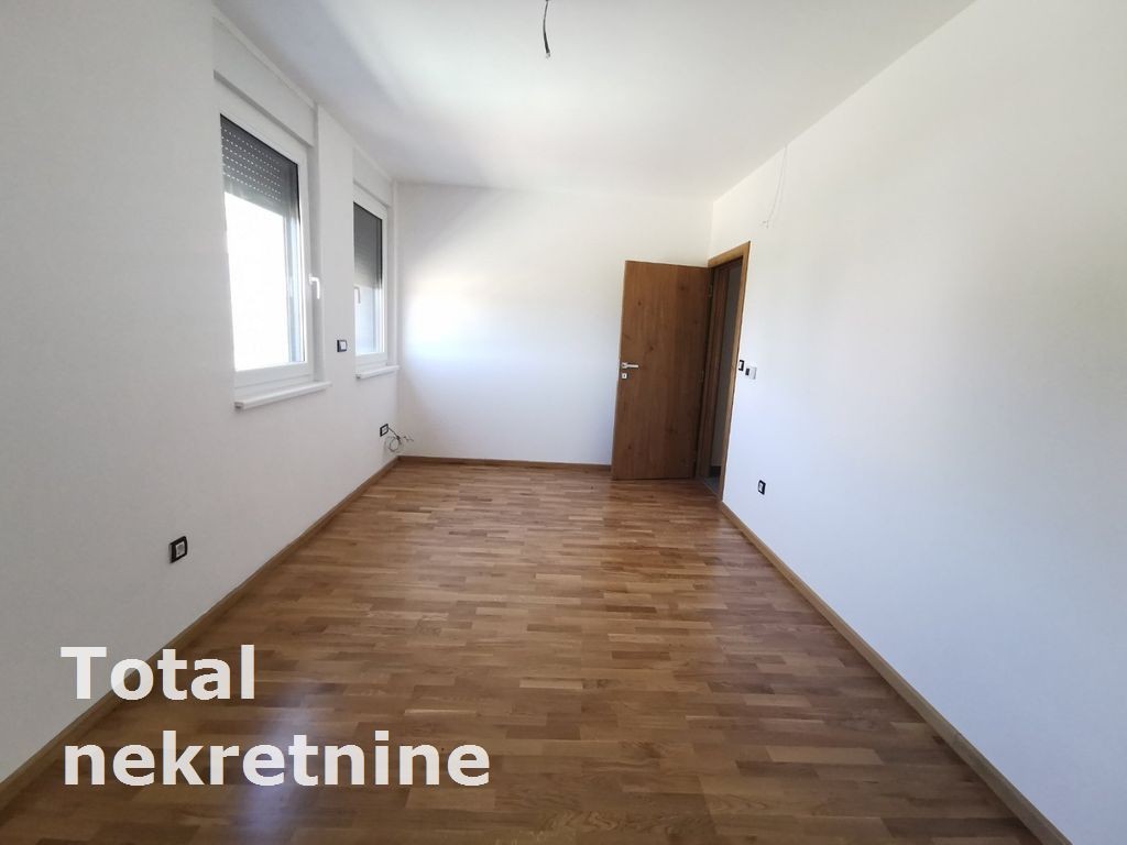 1657175271626 Četvorosoban stan na prodaju, Sremska Kamenica, Novi Sad, 124m², 280.980 €