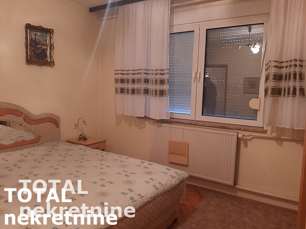 Kuća Prodaja Novi Sad Kuća Prodaja Novi Sad Sadovi 270 m2