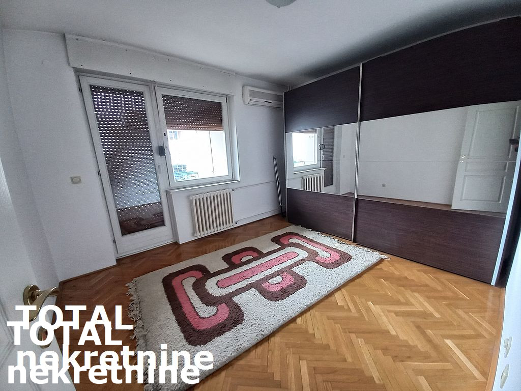 20220419_124633 Stan Prodaja Novi Sad 101 m2