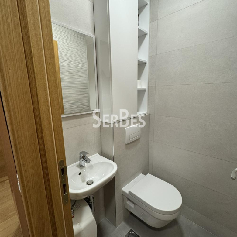 Stan Izdavanje Novi Sad  58 m2