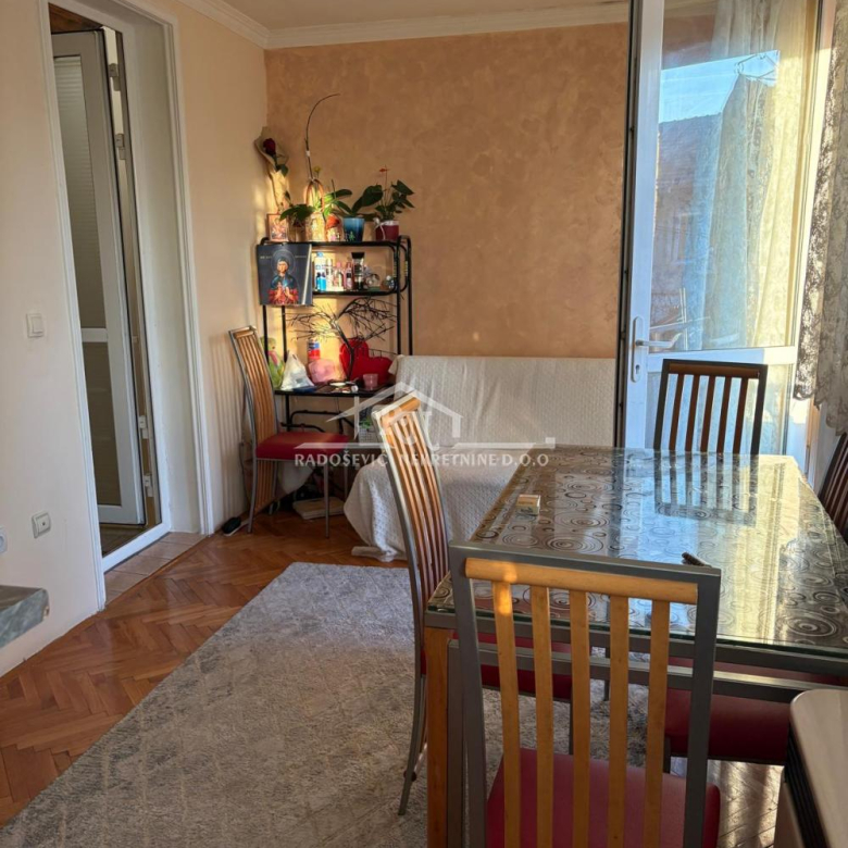 Stan Prodaja Beograd Petlovo Brdo 62 m2