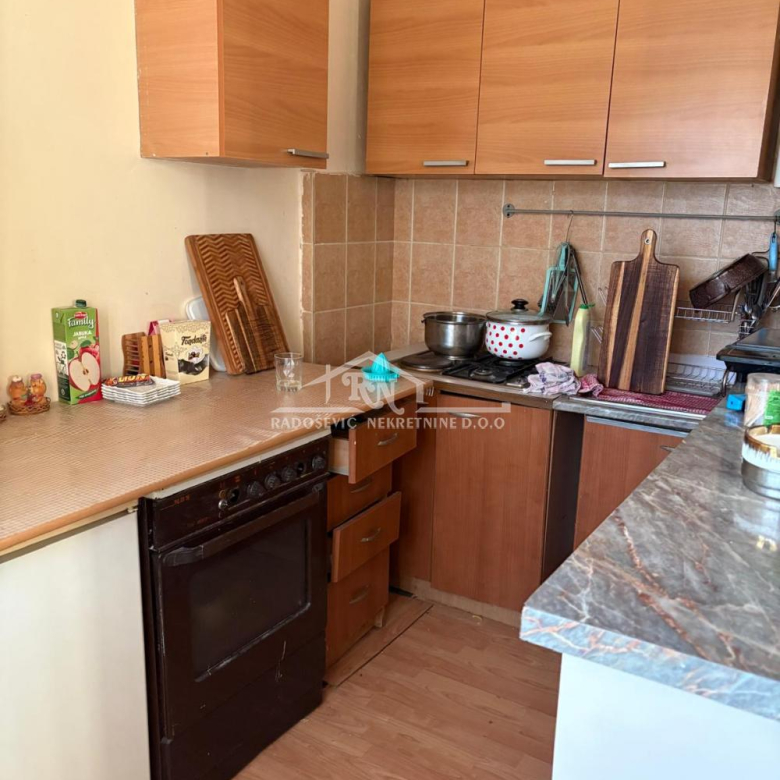 Stan Prodaja Beograd Petlovo Brdo 62 m2