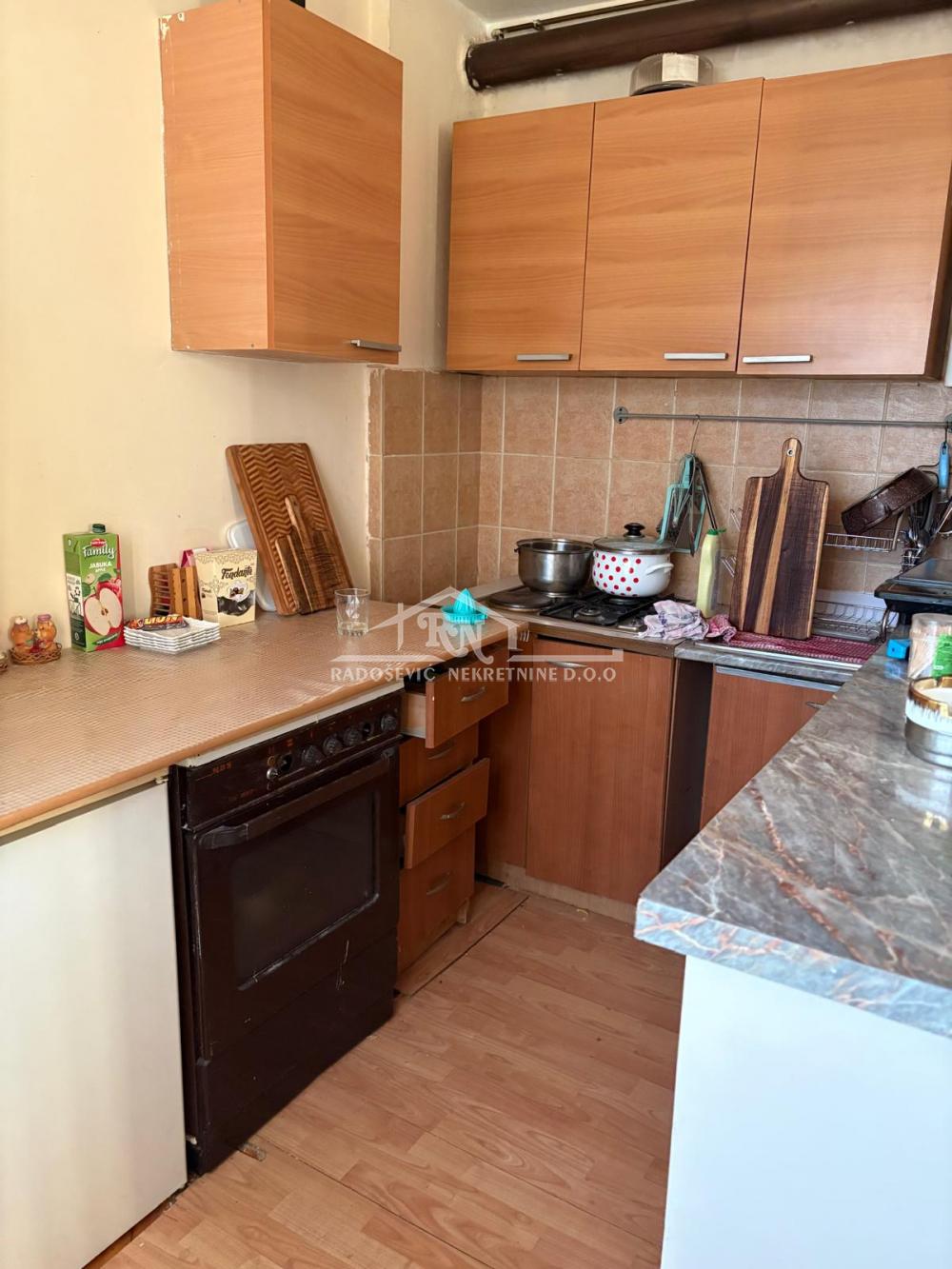 Stan Prodaja Beograd Petlovo Brdo 62 m2