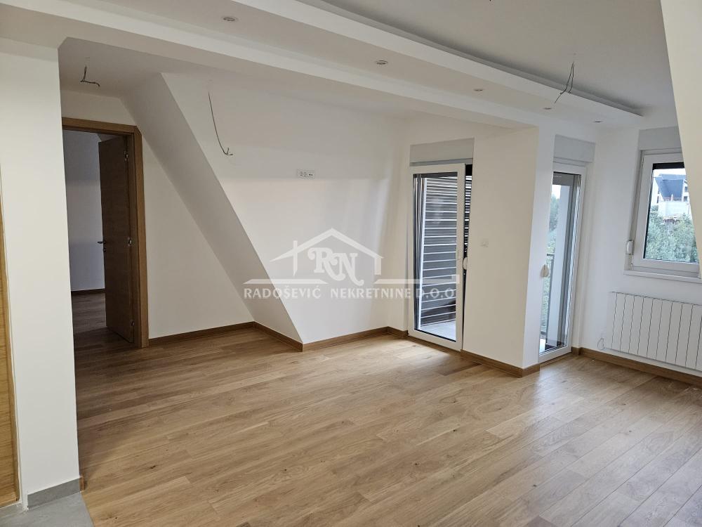 220001680-8-20260714091926 Dvosoban stan na prodaju, Divčibare, Valjevo, 50m², 3. sprat, 99.900 €