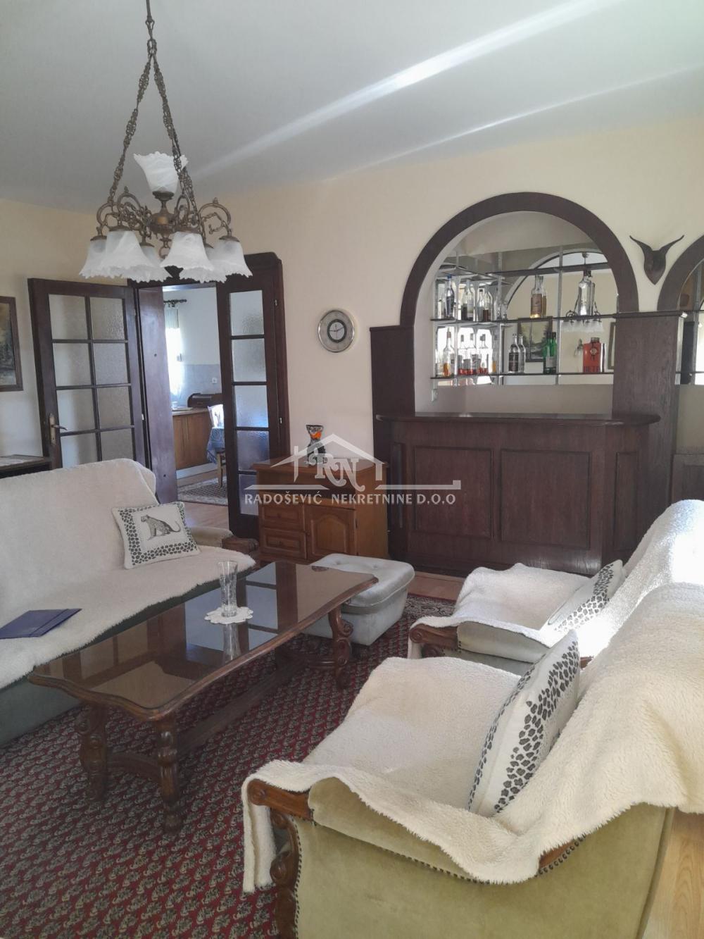 Stan Izdavanje Beograd Stan Izdavanje Beograd Banovo Brdo 90 m2