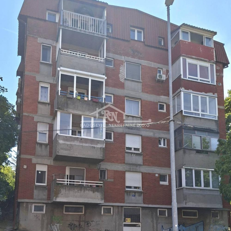 Stan Izdavanje Beograd Labudovo Brdo 41 m2