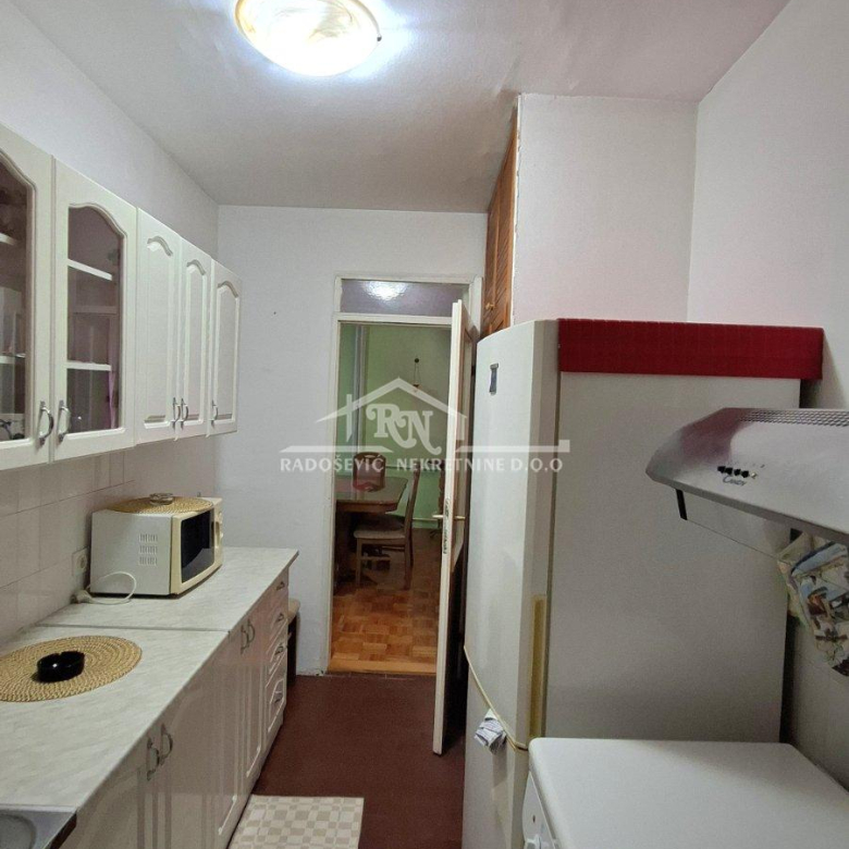 Stan Izdavanje Beograd Labudovo Brdo 41 m2