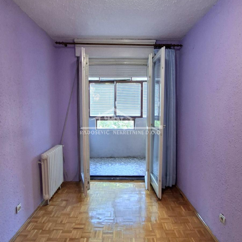 Stan Izdavanje Beograd Labudovo Brdo 41 m2