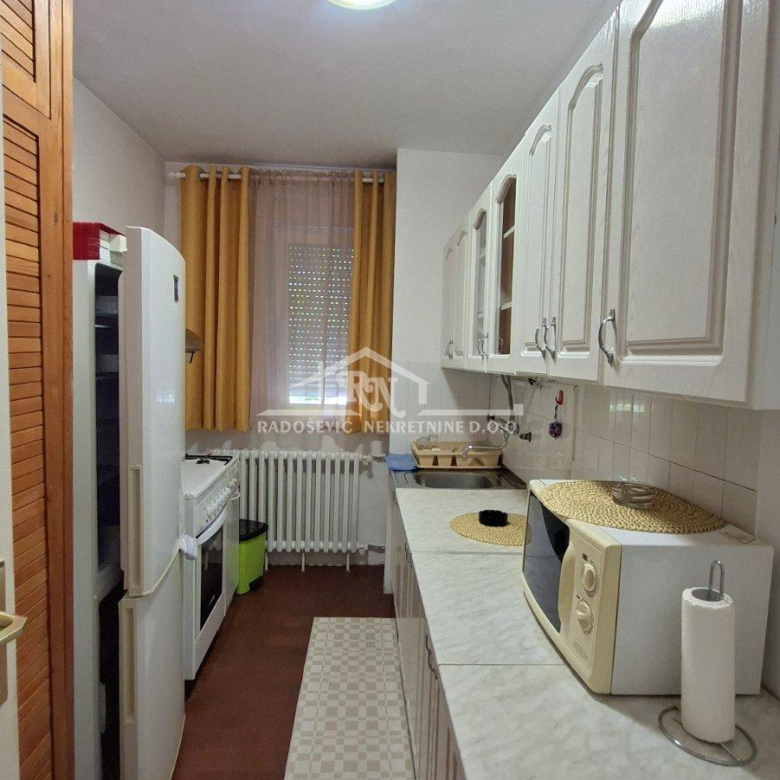Stan Izdavanje Beograd Labudovo Brdo 41 m2