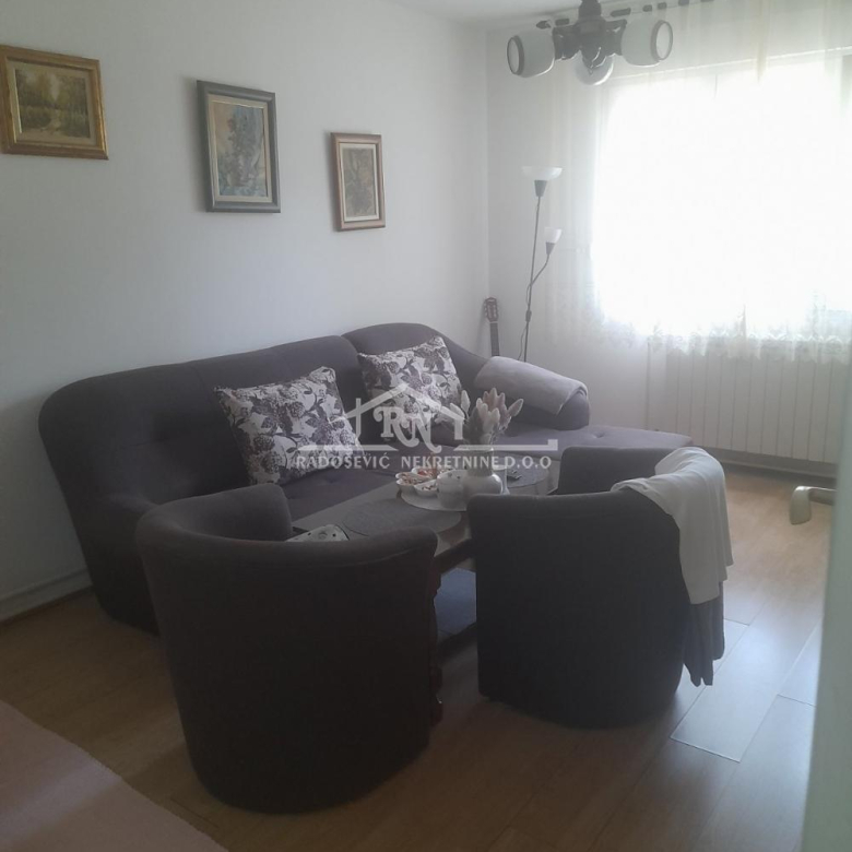Stan Izdavanje Beograd Banovo Brdo 40 m2