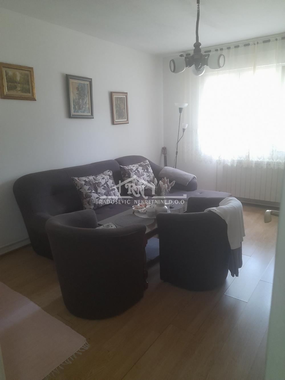 Stan Izdavanje Beograd Banovo Brdo 40 m2