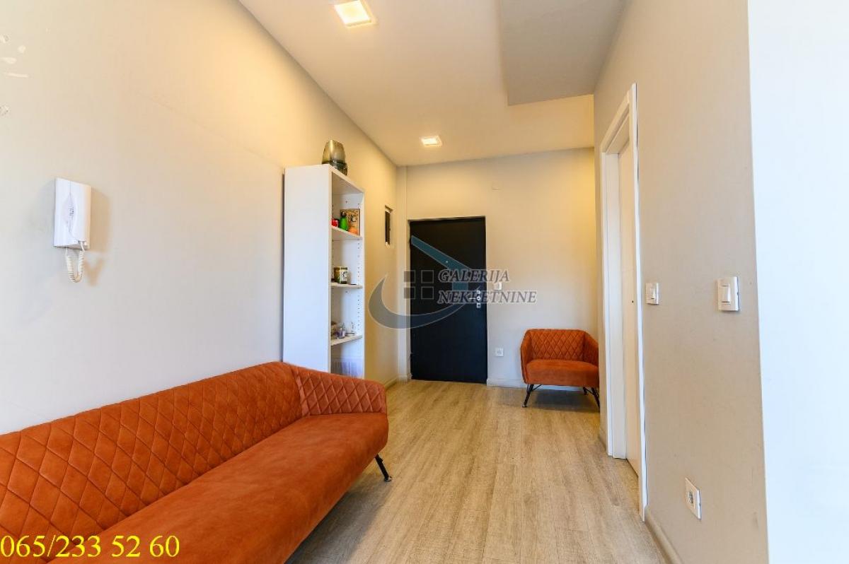 actionimagesite31agencygalerijanekimgz8daeo4soz-5 Petosoban stan na prodaju, Đeram Pijaca, Beograd, 118m², 6. sprat, 383.500 €
