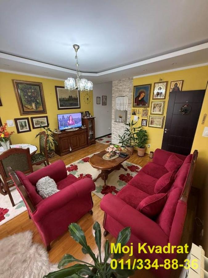 Jednoiposoban stan na prodaju, Vojvode Vlahovića Voždovac, Beograd, 45m², 150.000 €