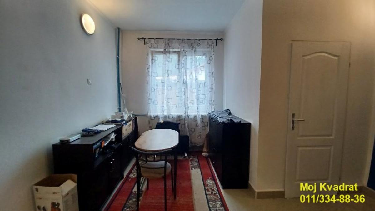 Trosoban stan na prodaju, Kalvarija, Beograd, 66m², 168.000 €