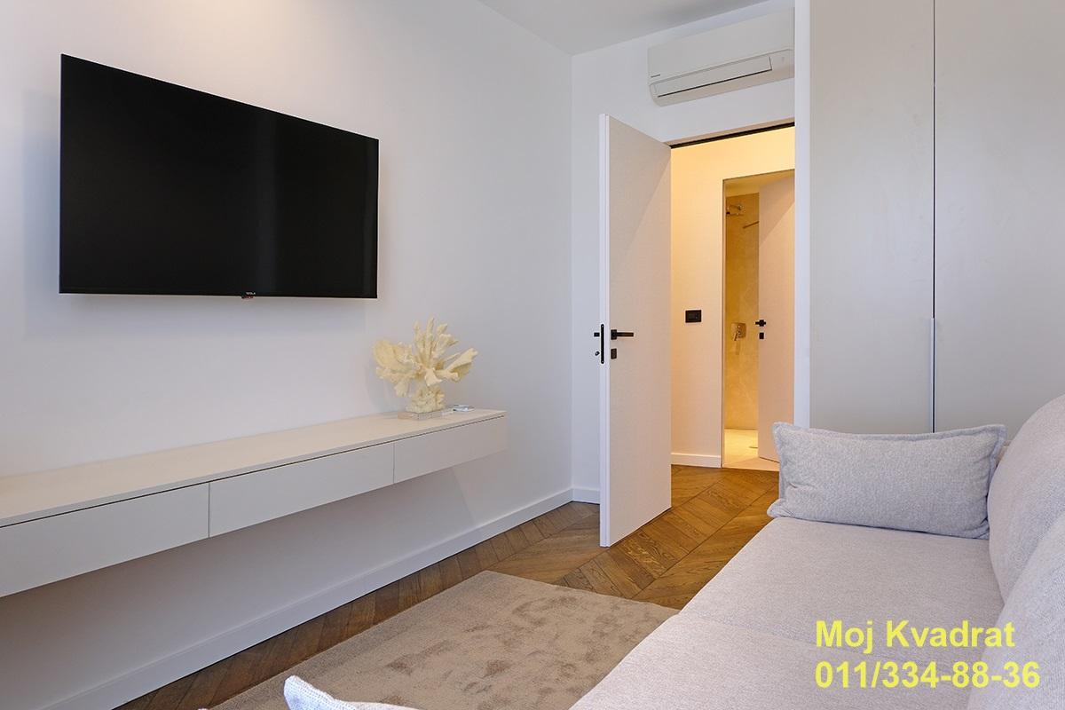 Trosoban stan na prodaju, Centar, Beograd, 82m², 435.000 €