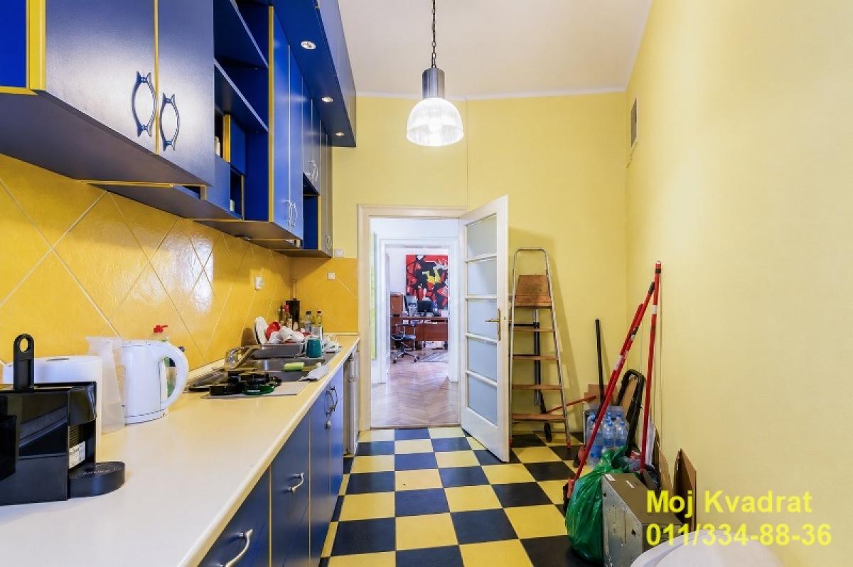 actionimagesite31agencykvadratimgtbsn0okjiz-12 Četvorosoban stan na prodaju, Andrićev Venac, Beograd, 120m², 3. sprat, 670.000 €