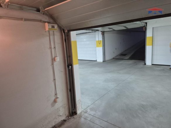 Garaža za izdavanje, Socijalno, Novi Sad, 16m², 150 €/mes