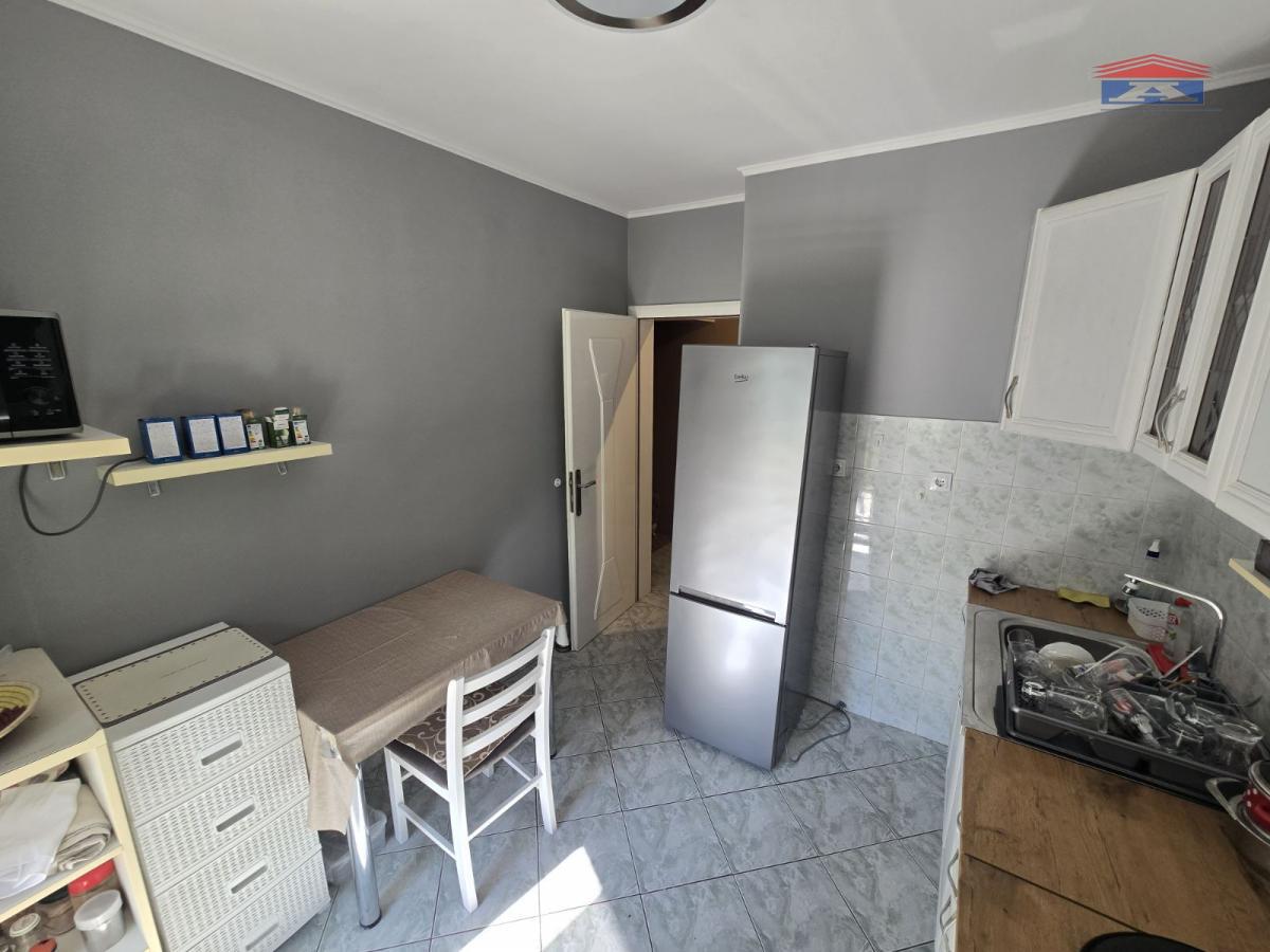 Trosoban stan na prodaju, Grbavica, Novi Sad, 75m², 231.750 €