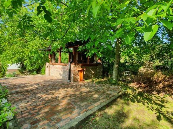 Kuća na prodaju, Vrdnik, Irig, 167m², 295.000 €