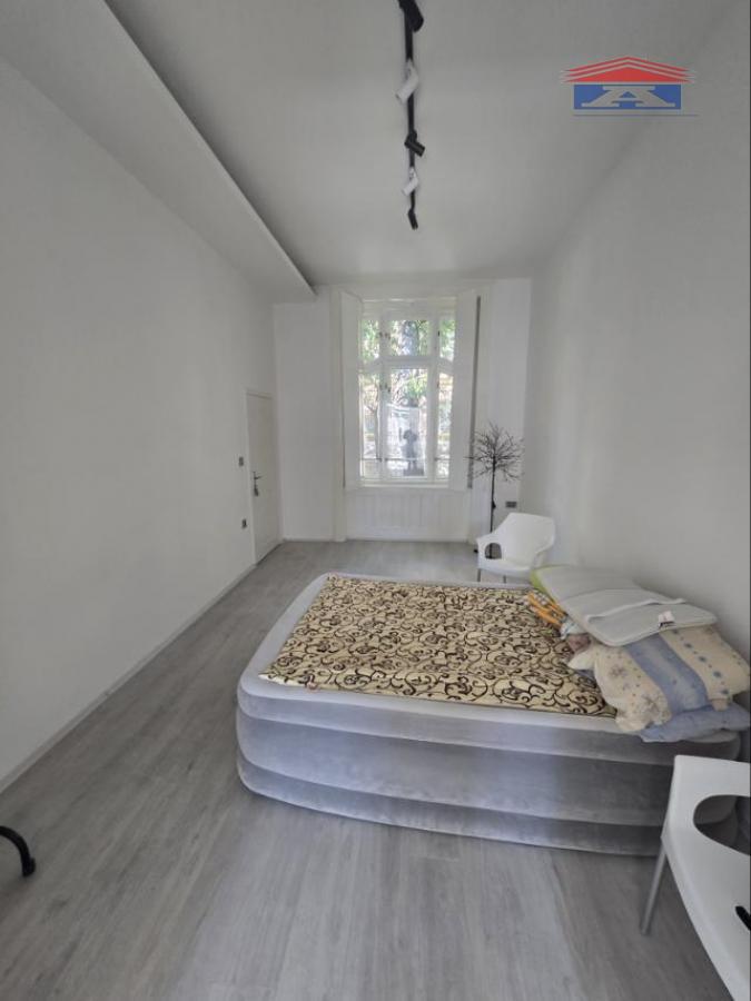 actionimagesite40agencyanekretnineimgkzhv0hdni2-02-05-a56376664ee5e39dedb3d34e1bf146ea871733e70a95a0a6484419038566fa0d-1668429445fa3e5 Kuća na prodaju, Centar, Sombor, 49m², 52.000 €