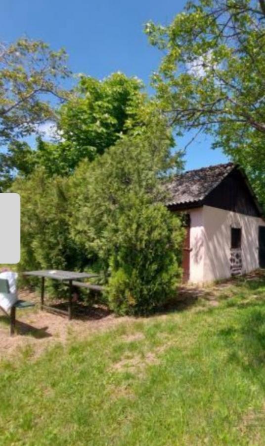 Plac na prodaju, Krstašice, Irig, 138,54 ari, 220.000 €